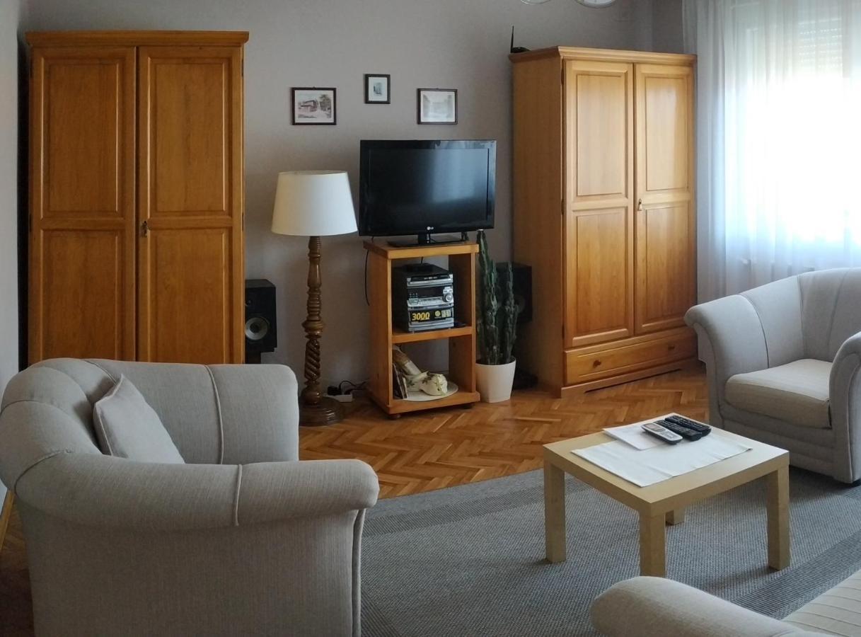 Apartman Rada 皮罗特 外观 照片
